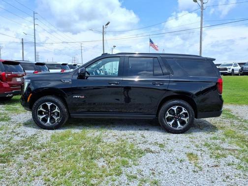Onyx Black 2026 GMC Yukon AT4