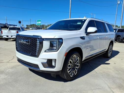 2023 GMC Yukon XL Denali Ultimate