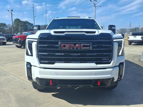 2024 GMC Sierra 2500 AT4