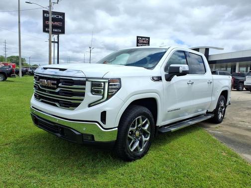 Summit White 2024 GMC Sierra 1500 SLT