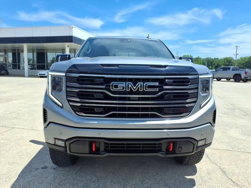Sterling 2025 GMC Sierra 1500 AT4