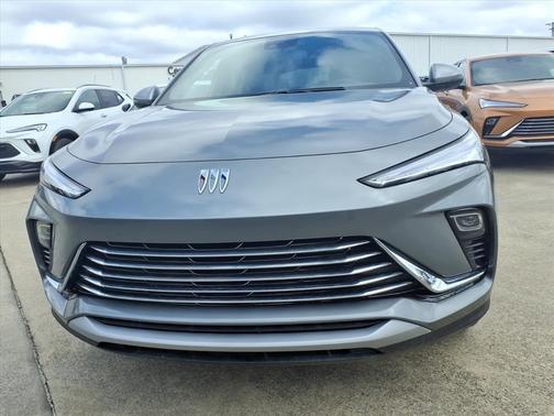 Moonstone Gray Metallic 2026 Buick Envista Preferred