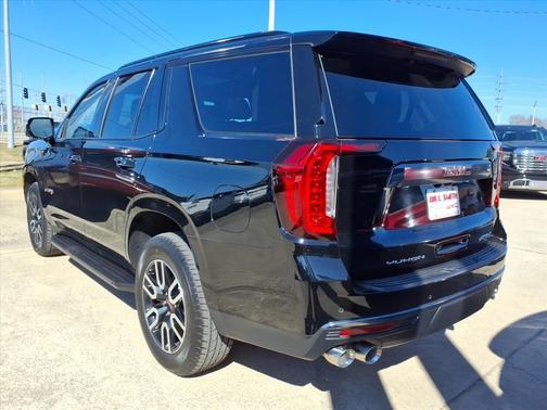 2024 GMC Yukon AT4