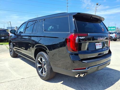2025 GMC Yukon XL AT4