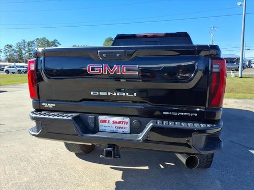 2024 GMC Sierra 2500 Denali