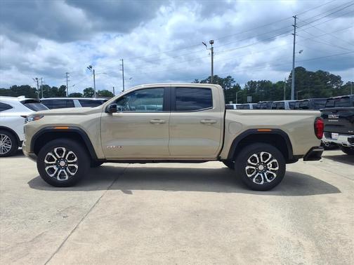 Desert Sand Metallic 2024 GMC Canyon AT4