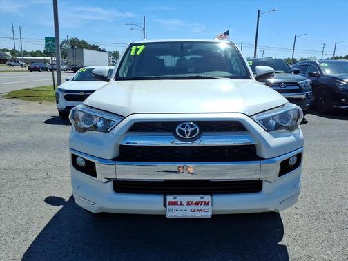 Blizzard Pearl 2017 Toyota 4Runner Limited