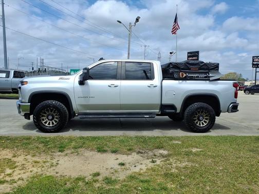 Silver Ice Metallic 2022 Chevrolet Silverado 2500 LT