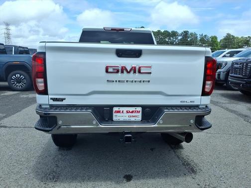 Summit White 2026 GMC Sierra 2500 SLE