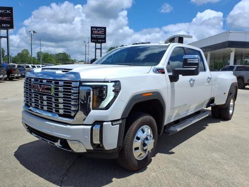 2025 GMC Sierra 3500 Denali