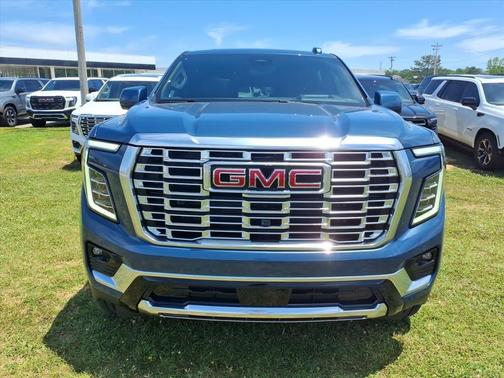 Metallic 2026 GMC Yukon XL Denali