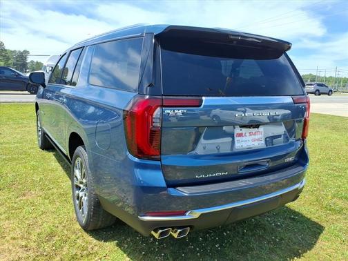 Metallic 2026 GMC Yukon XL Denali