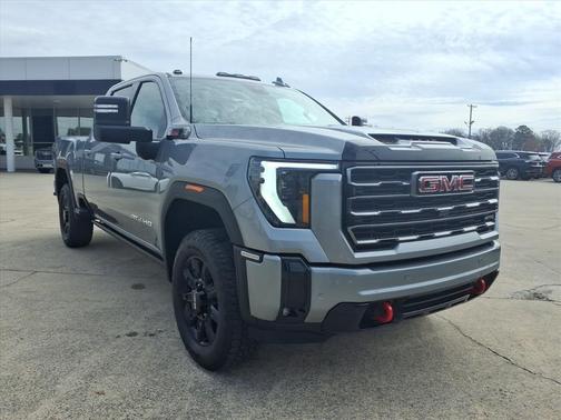 2025 GMC Sierra 2500 AT4