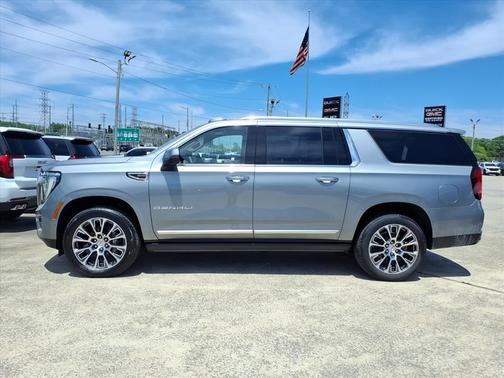 Sterling 2026 GMC Yukon XL Denali