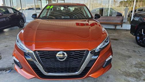 2022 Nissan Altima 2.5 SR