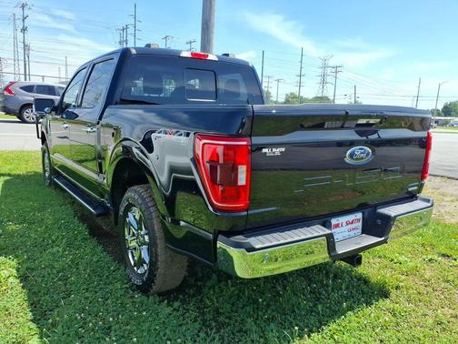 Black Metallic 2021 Ford F-150 XLT
