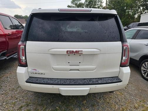 2016 GMC Yukon SLT