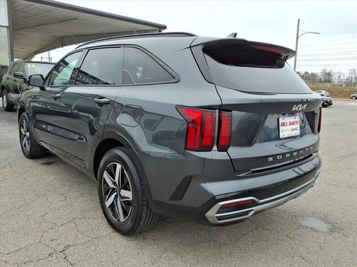 2022 Kia Sorento S