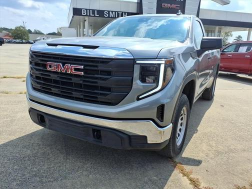 2025 GMC Sierra 1500 Pro