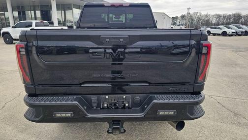 2024 GMC Sierra 2500 AT4