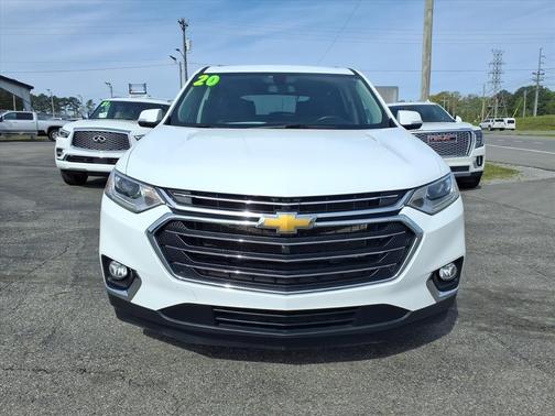 Summit White 2020 Chevrolet Traverse LT Cloth