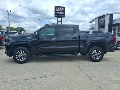 Onyx Black 2023 GMC Sierra 1500 AT4