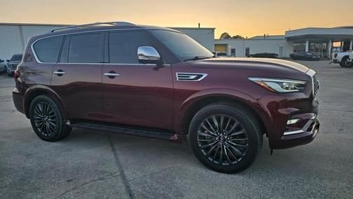 2022 INFINITI QX80 SENSORY