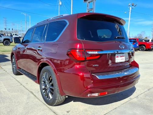 2022 INFINITI QX80 SENSORY