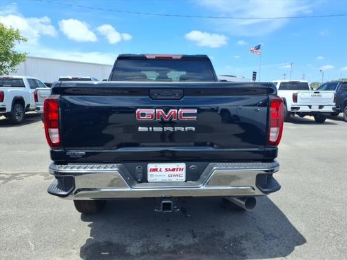 Onyx Black 2026 GMC Sierra 2500 Pro