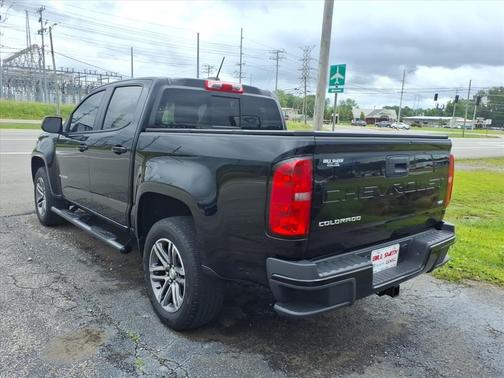 Black 2022 Chevrolet Colorado LT