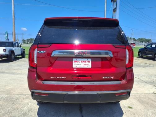 2024 GMC Yukon AT4