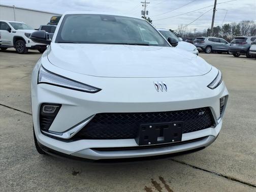 Summit White 2026 Buick Envista Sport Touring