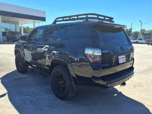 Midnight Black Metallic 2022 Toyota 4Runner TRD Pro