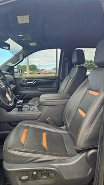 Onyx Black 2023 GMC Sierra 1500 AT4