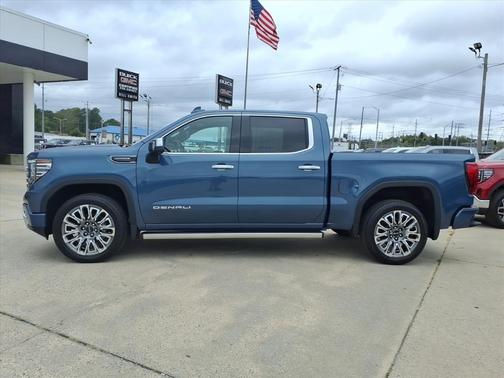 Metallic 2026 GMC Sierra 1500 Denali Ultimate