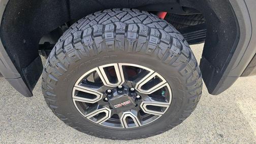 2022 GMC Sierra 2500 AT4