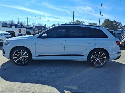 2023 Audi Q7 55 Prestige