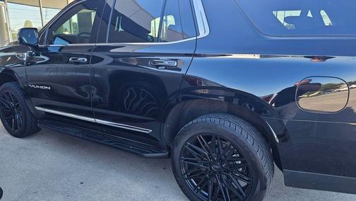 Onyx Black 2025 GMC Yukon Elevation