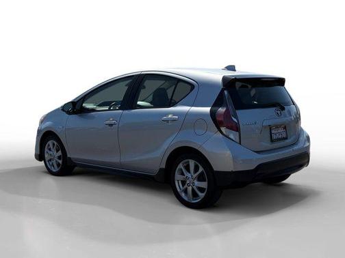 2017 Toyota Prius c Four