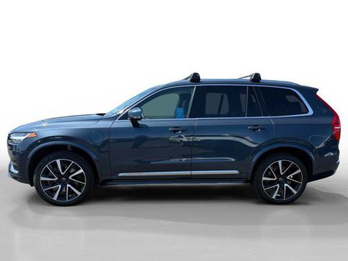 2022 Volvo XC90 Recharge Plug-In Hybrid T8 Inscription Expression 6 Passenger