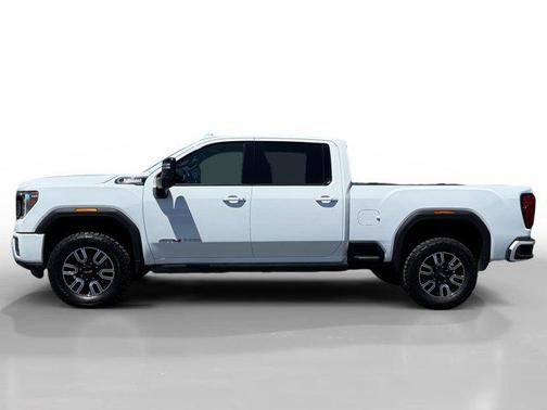 2022 GMC Sierra 2500 AT4