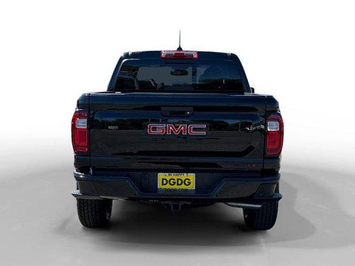 2025 GMC Canyon AT4