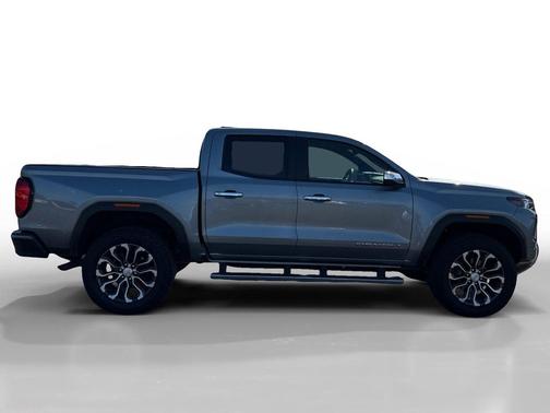 Sterling Metallic 2026 GMC Canyon Denali