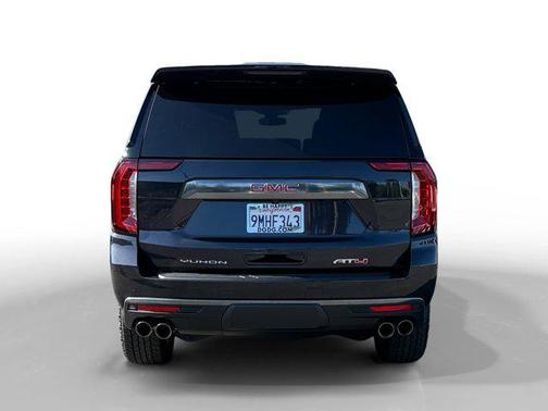 2024 GMC Yukon 4WD AT4