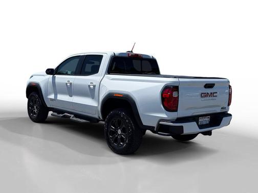 Summit White 2023 GMC Canyon Elevation