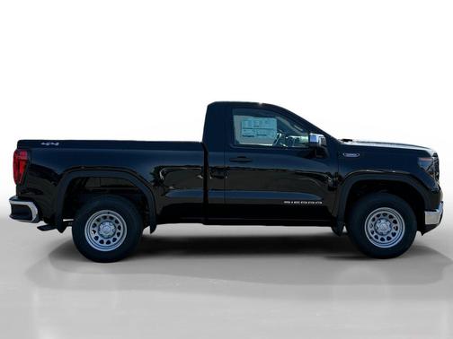 Onyx Black 2026 GMC Sierra 1500 Pro