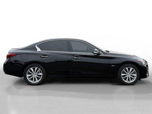 2019 INFINITI Q50 Base