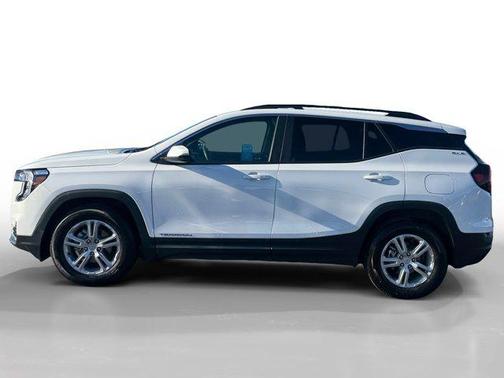 Summit White 2023 GMC Terrain SLE