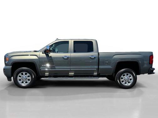 2017 GMC Sierra 2500 Denali