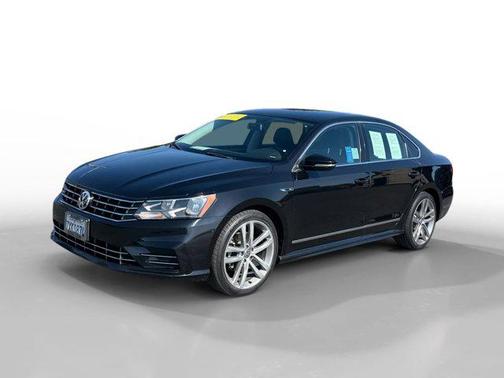 2017 Volkswagen Passat 1.8T R-Line w/Comfort